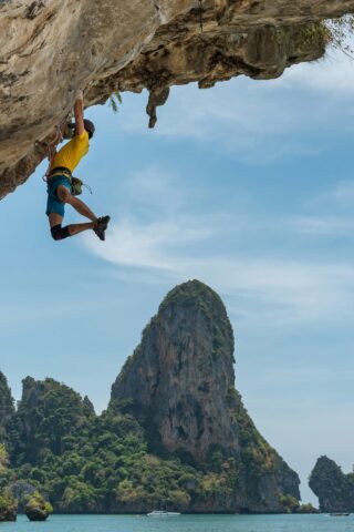 hu-chen-FZ0qzjVF_-c-unsplash