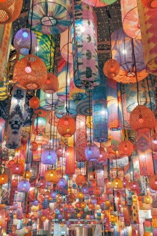 note-thanun-56xpL9-x2A4-unsplash