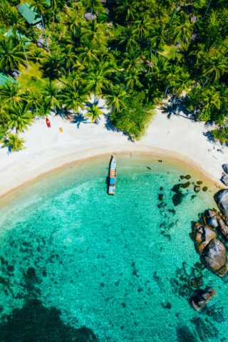 max-bottinger-UxzDksvcWcY-unsplash